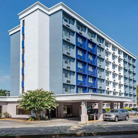 Comfort Inn Philadelphia International Airport West Честер Экстерьер фото